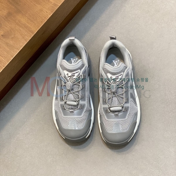 ���� ���̺��� ����Ŀ�� LV5505413