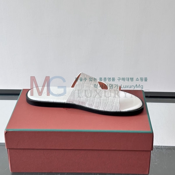 ���� �η�**�� ������ LP5211141-5