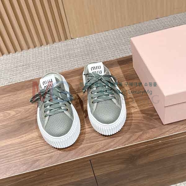 ���� �̿�̿� ����Ŀ�� M55603711-2