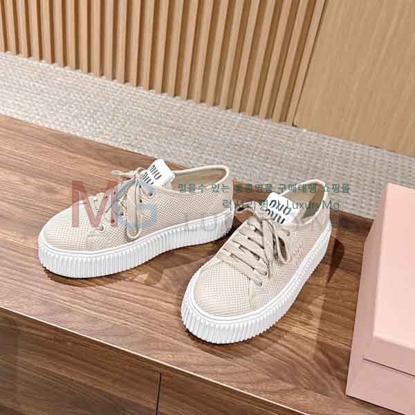 ���� �̿�̿� ����Ŀ�� M55603722-1