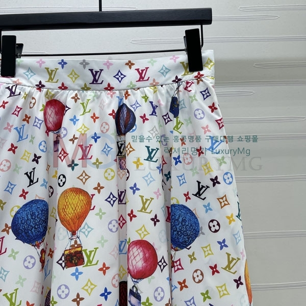 ���� ���̺��� ��ĿƮ LV565704-3