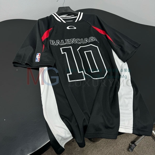 �������� �߷��þư� ���� Ƽ���� BL63404-7