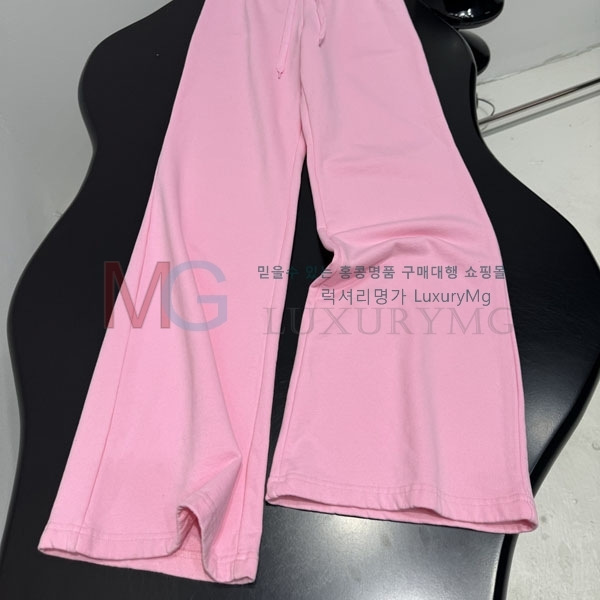 �������� �߷��þư� ���� BA7345022-2