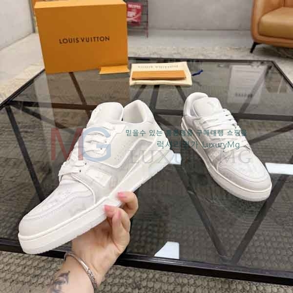 ���� ���̺��� ����Ŀ�� LV577806-2