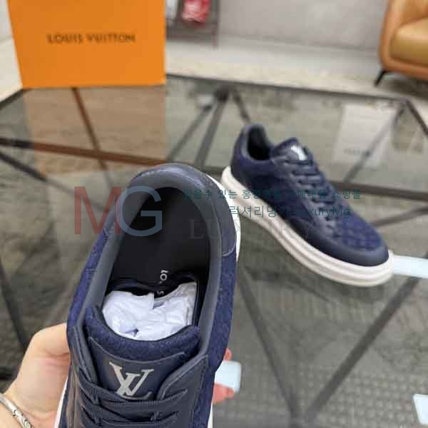 ���� ���̺��� ����Ŀ�� LV577320