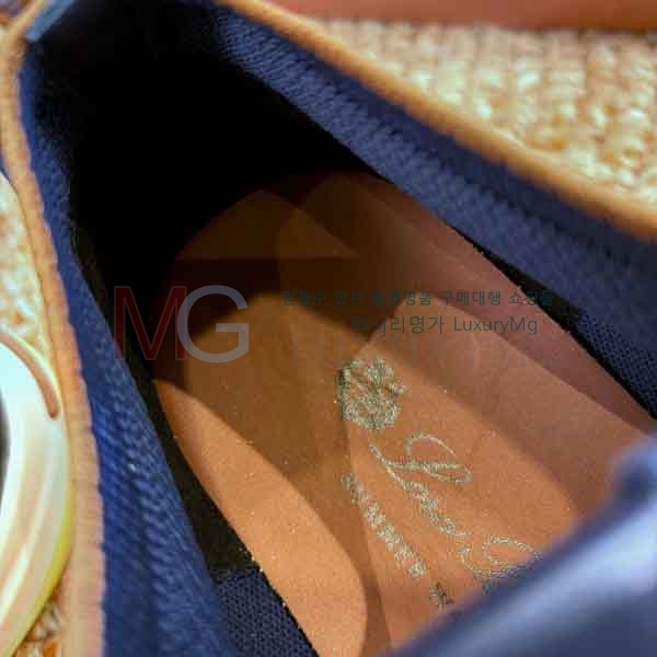 ���� �η�**�� ����Ŀ�� LP570552-8