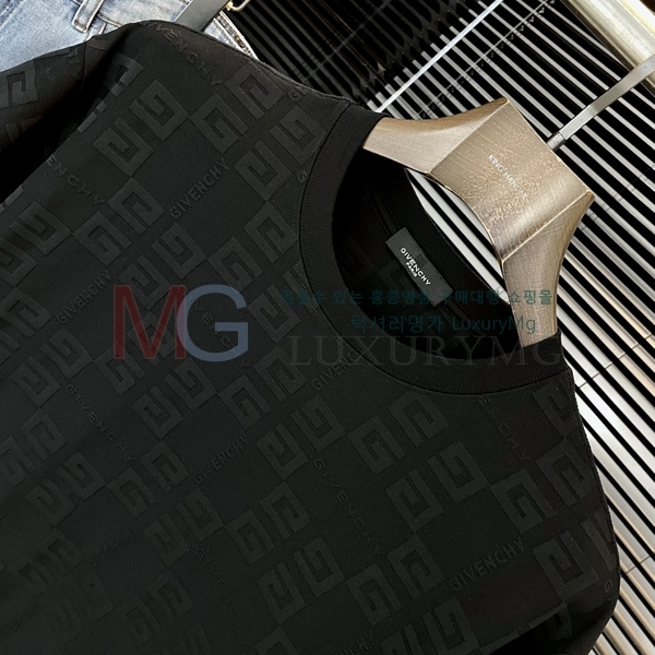 ���� ����� ����Ƽ 23435583