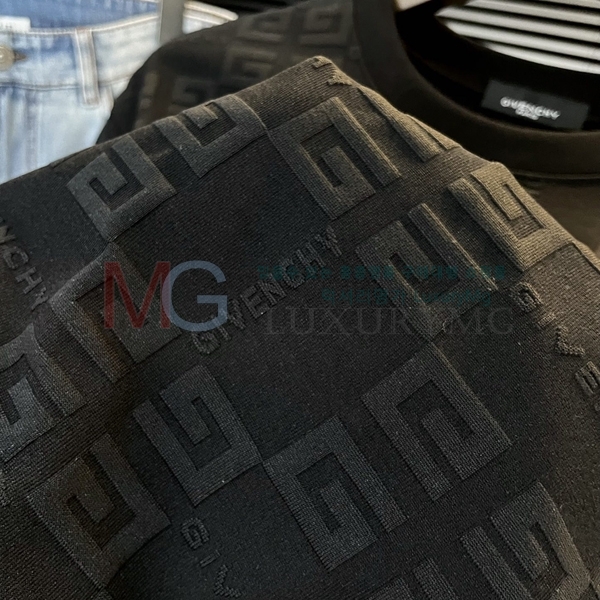 ���� ����� ����Ƽ 23435583