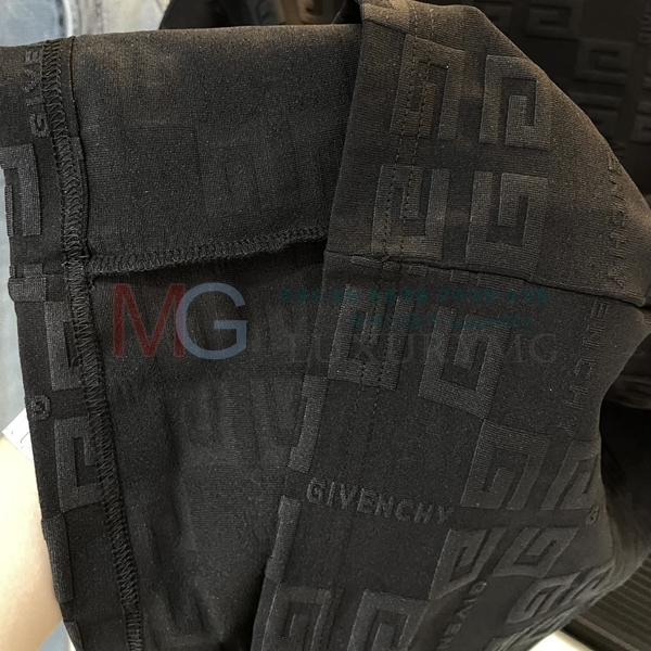 ���� ����� ����Ƽ 23435583