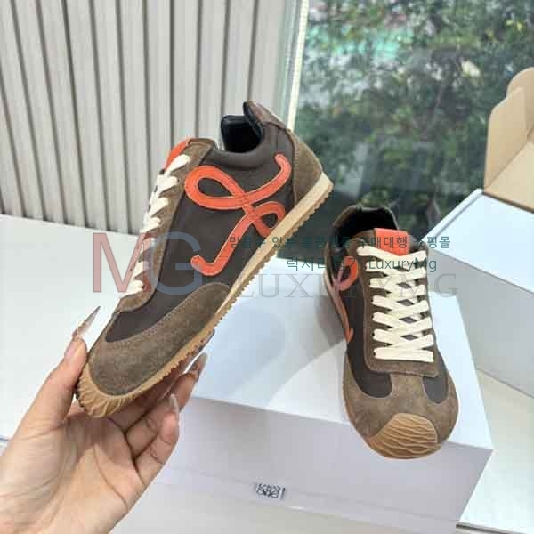 ���� �ο��� ����Ŀ�� LO666032-5