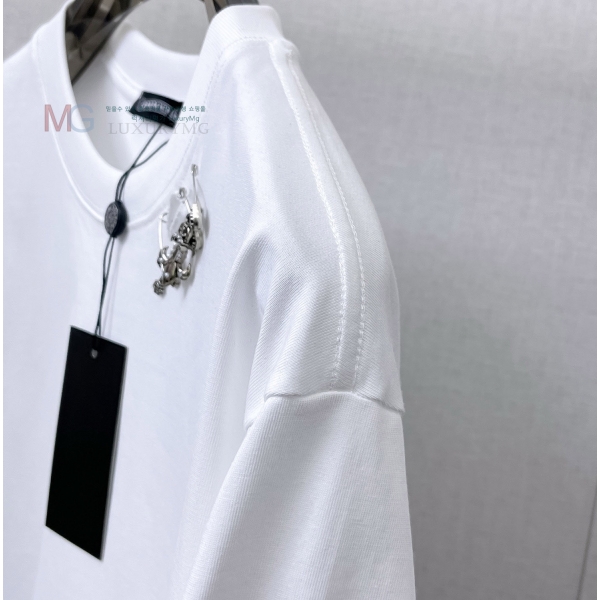 ���� ũ������ ����Ƽ 4524337