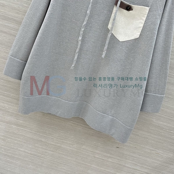 ���� ���ڷ� ��ġ�ڸ� ���� Ƽ���� BC1567032-10