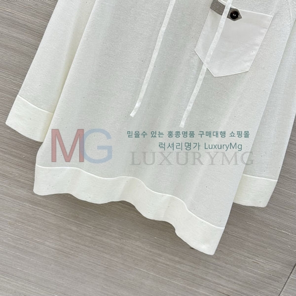 ���� ���ڷ� ��ġ�ڸ� ���� Ƽ���� BC1567032-11