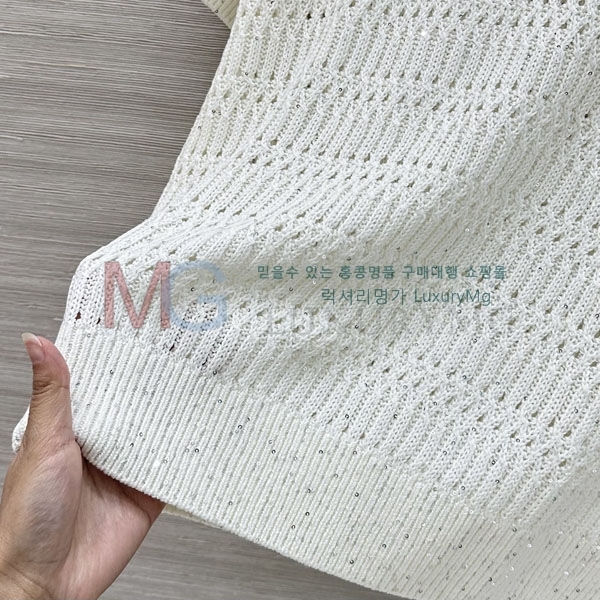 ���� ���ڷ� ��ġ�ڸ� ���� Ƽ���� BC1567032-8