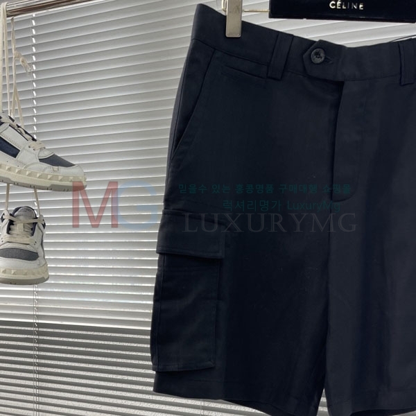 ���� ���ڷ� ��ġ�ڸ� �ݹ��� 2343532