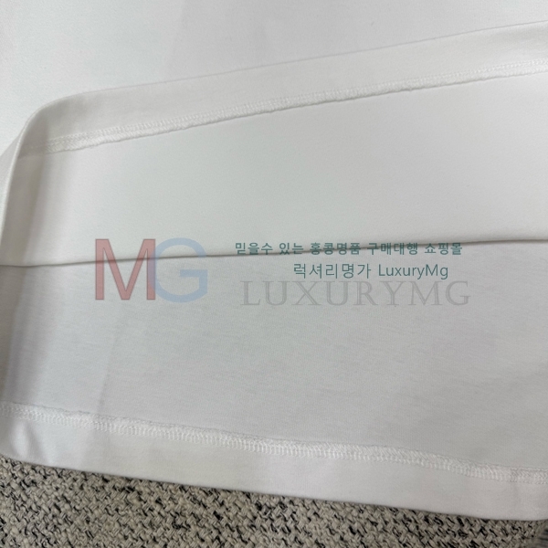 �������� ũ������ ����Ƽ 23435573