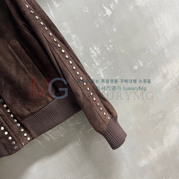 ���� �ο��� �簡�� ���� LOW244502-11