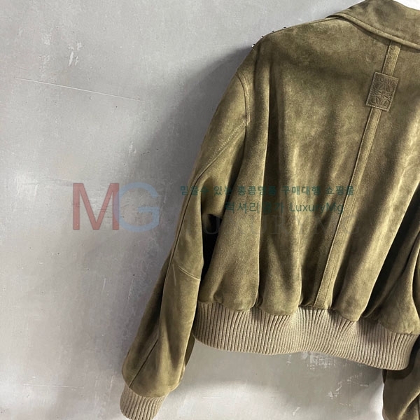 ���� �ο��� �簡�� ���� LOW244502-12