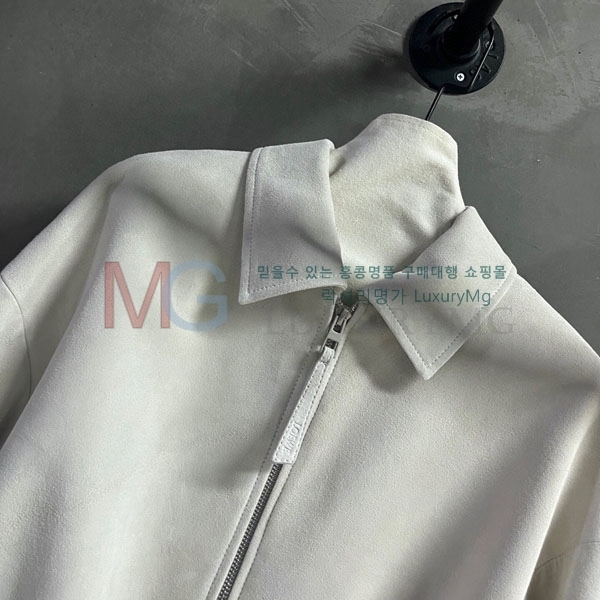 ���� �ο��� �簡�� ���� LOW244502-17