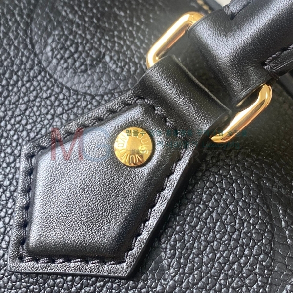 ���̺��� ���ǵ� �ݵѸ��� 20 M58953-300