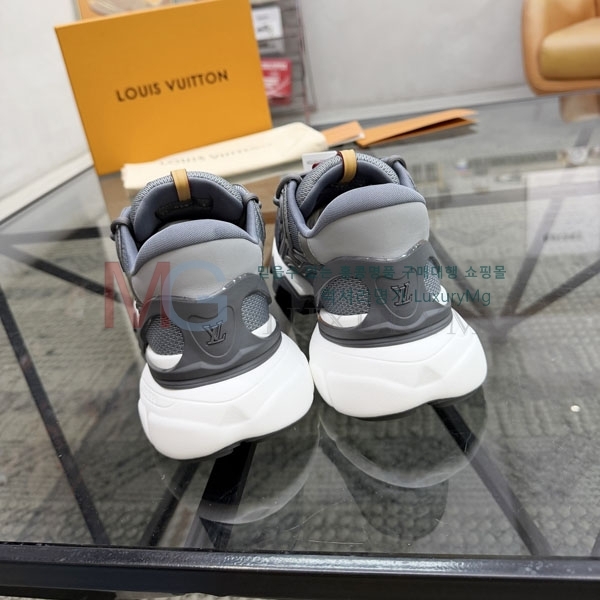 ���� ���̺��� ����Ŀ�� LV452660