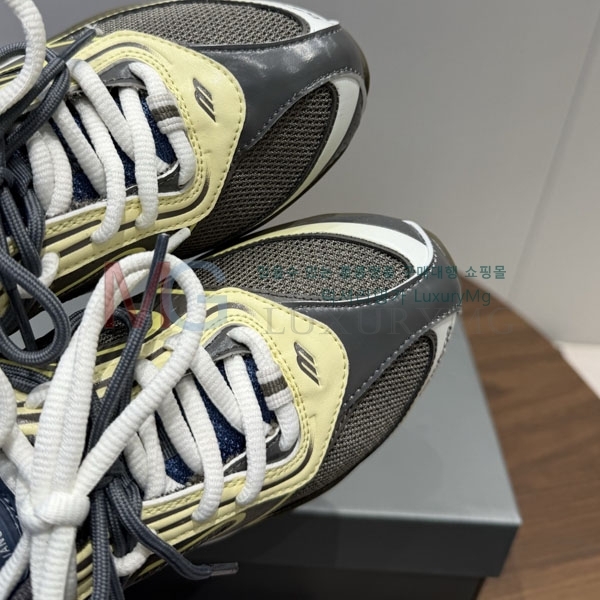 �߷��þư� ����Ŀ�� BL333052-1