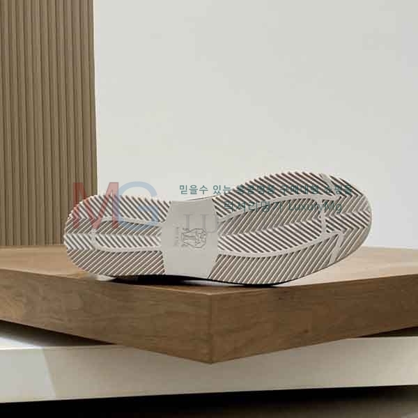 ���� ���ڷ� ��ġ�ڸ� ����Ŀ�� BC2799031