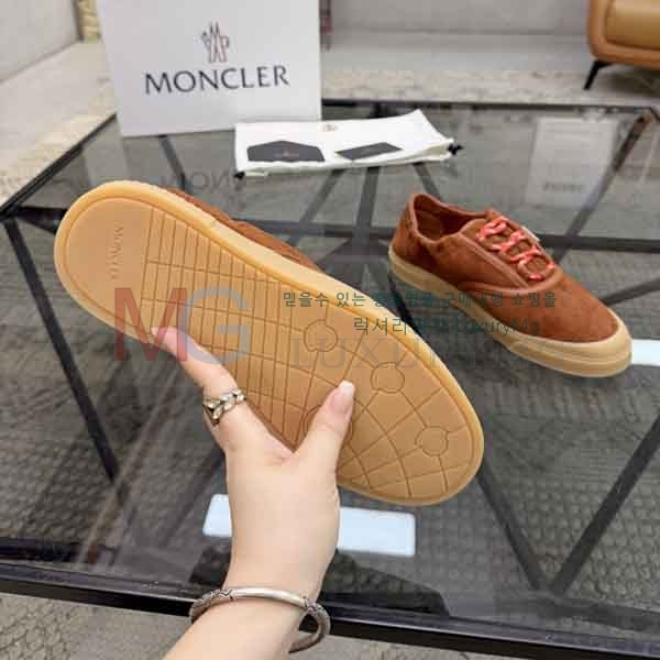 ���� ��**�� ����Ŀ�� M52280-5