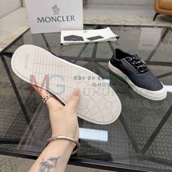 ���� ��**�� ����Ŀ�� M52280