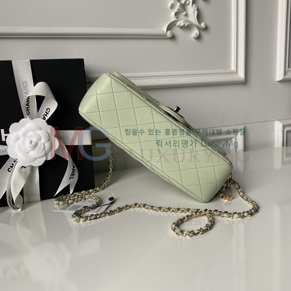 ��* Ŭ���� �̵� �÷��� AS5756-8