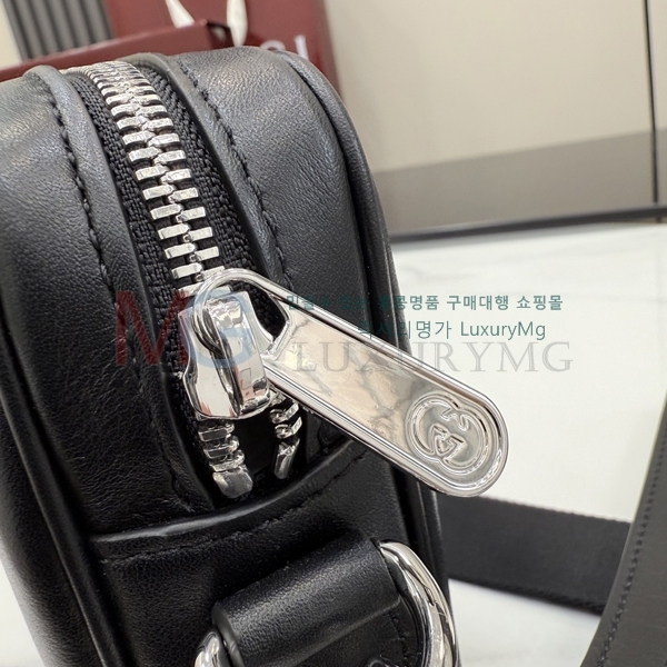 ���� ���ǵ�� ũ�ν��� 866982-1