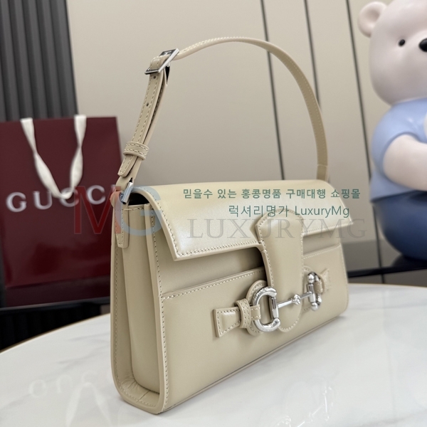 ���� Ȧ���� ����Ʈ���� �̵�� ����� A0020Y-4