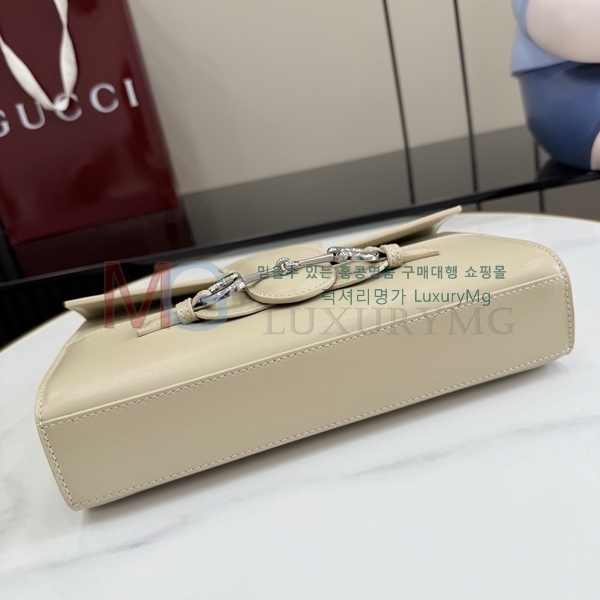 ���� Ȧ���� ����Ʈ���� �̵�� ����� A0020Y-4