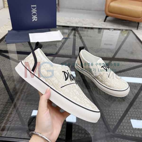 ���� ��� ������ 2DA70062-1
