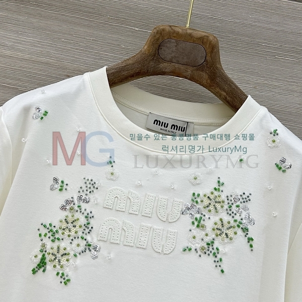 ���� �̿�̿� ���� Ƽ���� MU465785-2