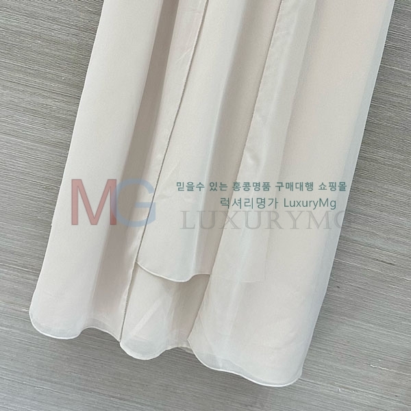 ���� ���ڷ� ��ġ�ڸ� ��ĿƮ BC346037-10