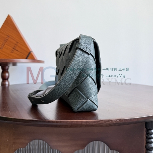 ���װ�����Ÿ ��ư� ũ�ν��� 795637-303
