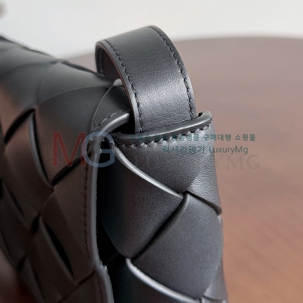 ���װ�����Ÿ ��ư� ũ�ν��� 795637-303