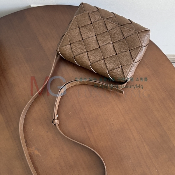 ���װ�����Ÿ ��ư� ũ�ν��� 795637-303