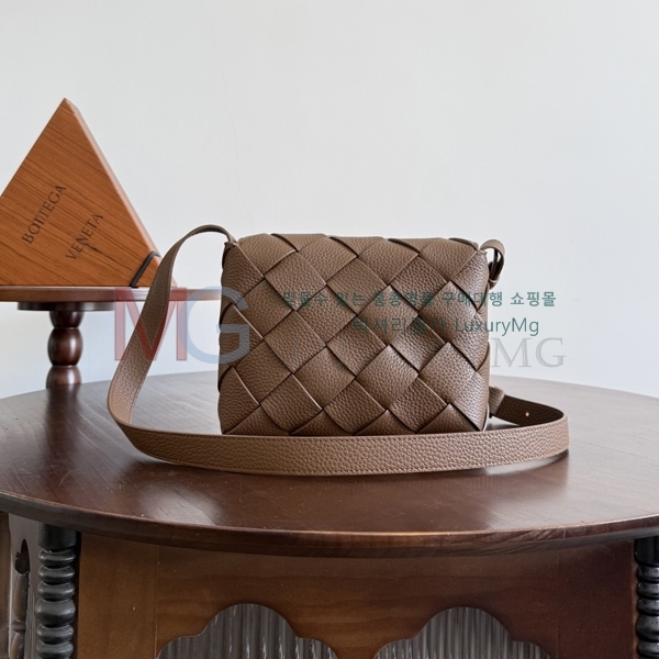 ���װ�����Ÿ ��ư� ũ�ν��� 795637-303