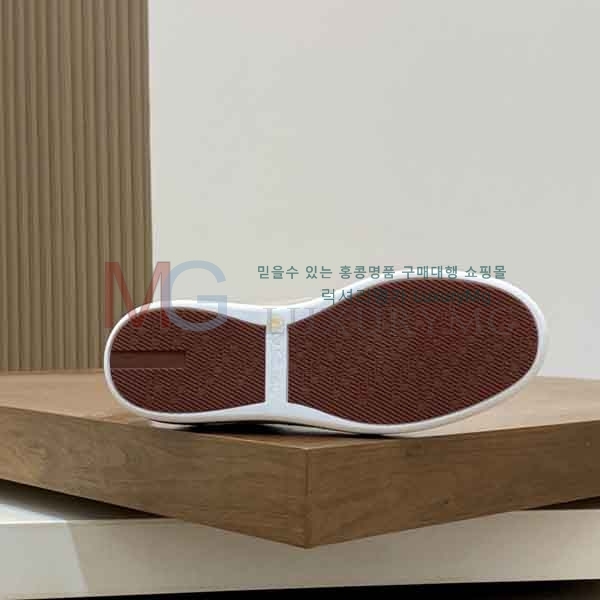 ���� �η�**�� ����Ŀ�� 3LP5666081-2