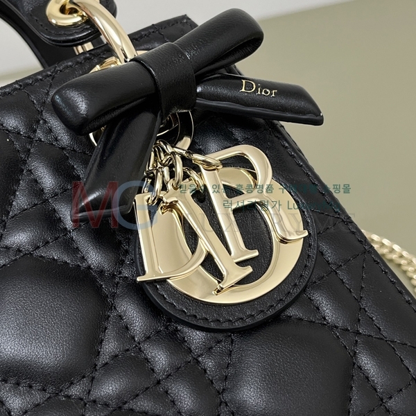 ��� ���̵�� �̴� M1183300-203
