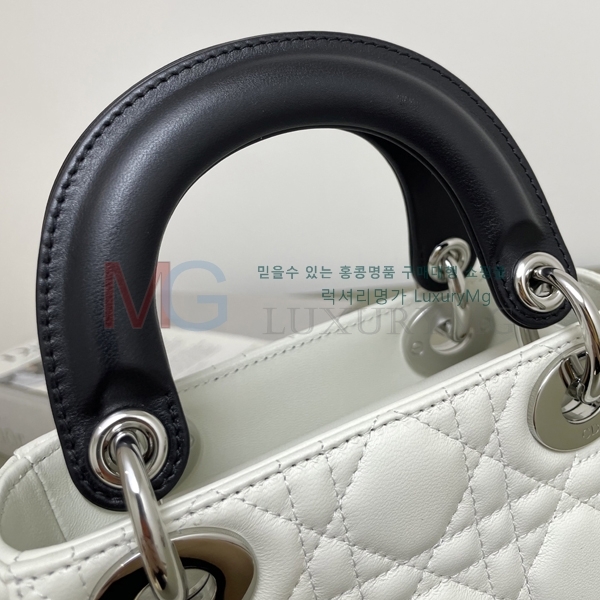 ��� ���̵�� �̴� M1183300-204