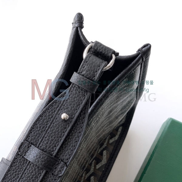 ���ߵ� ����� ũ�ν��ٵ� ����Ʈ PM 020262-3