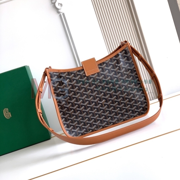 ���ߵ� ����� ũ�ν��ٵ� ����Ʈ PM 020262-4