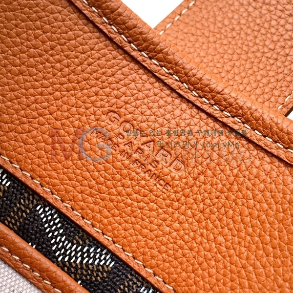 ���ߵ� ����� ũ�ν��ٵ� ����Ʈ PM 020262-4