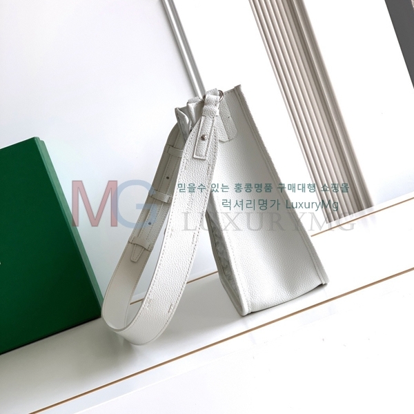 ���ߵ� ����� ũ�ν��ٵ� ����Ʈ PM 020262-8
