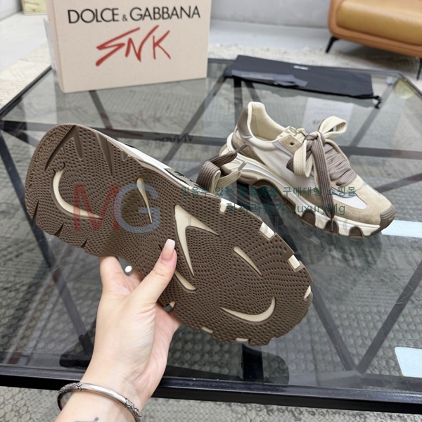 �������� ��ü�ذ��ٳ� ����Ŀ�� DG588021-6