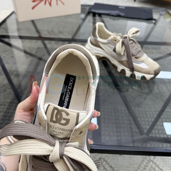 �������� ��ü�ذ��ٳ� ����Ŀ�� DG588021-6