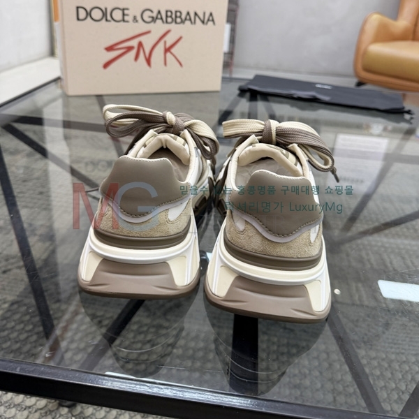 �������� ��ü�ذ��ٳ� ����Ŀ�� DG588021-6